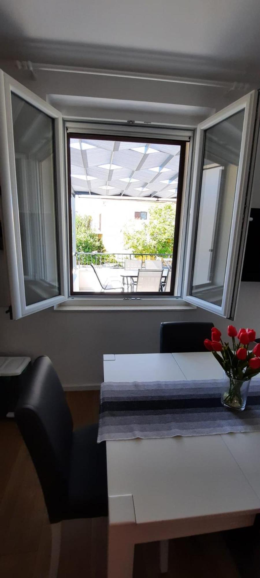 Beach Apartment Kate With Sea View, Balcony And Parking, Murter, Dalmatia Exteriér fotografie